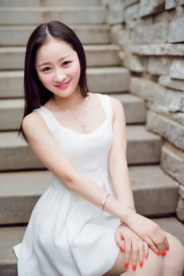 拉萨温州私人伴游商务伴游乔妹的联系方式！