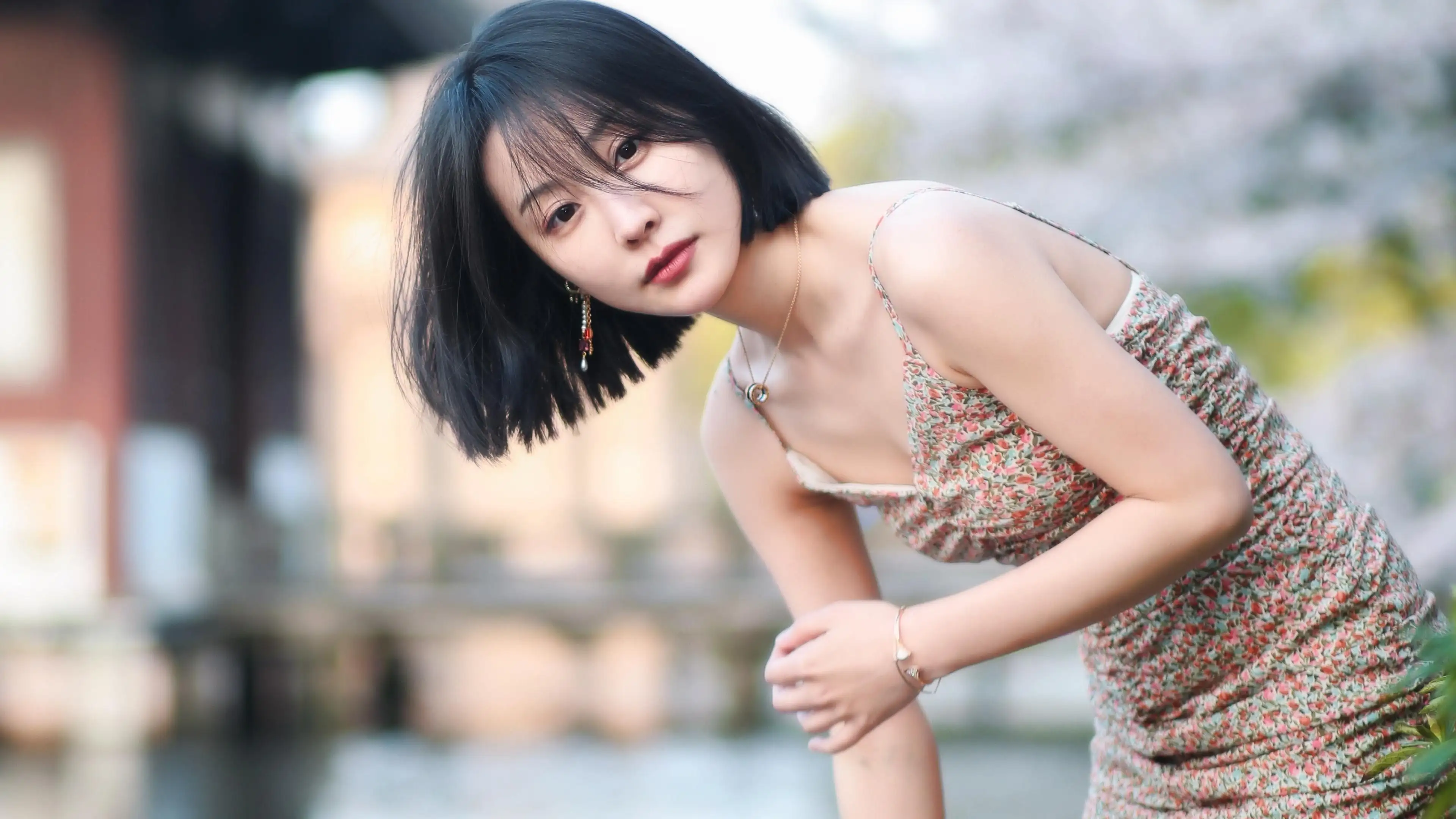 拉萨成都伴游小姐姐雅美