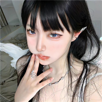拉萨伴游女生孛安春的资料